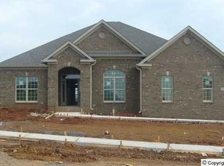 7573 Crestridge Dr, Owens Cross Roads, AL 35763