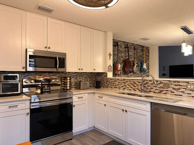 1728 Shoreside Cir — Photo 20
