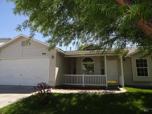 909 W Oakmont Ave, Nampa, ID 83686