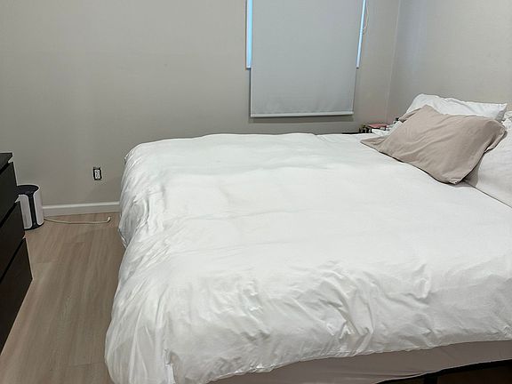 5th image of 2735 E 64th St Floor 1