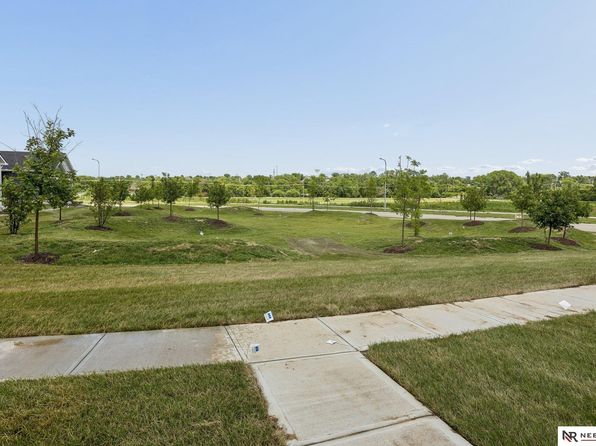 16006 Isabella St, Bennington, NE 68007 view 3