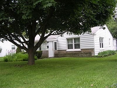 2nd image of 66 Orchard St
