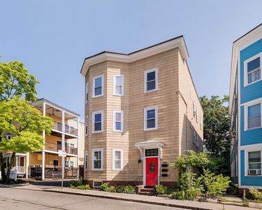 126 Kinnaird St #2, Cambridge, MA, 02139