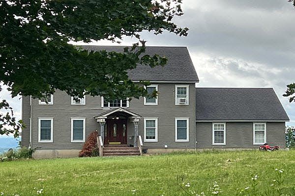 1st image of 504 Reynolds Rd