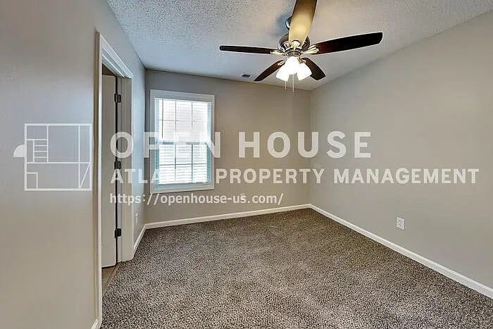 28 Greystone Rdg — Photo 12