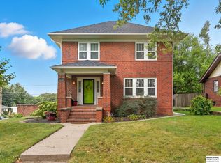 1120 S 52nd St, Omaha, NE 68106