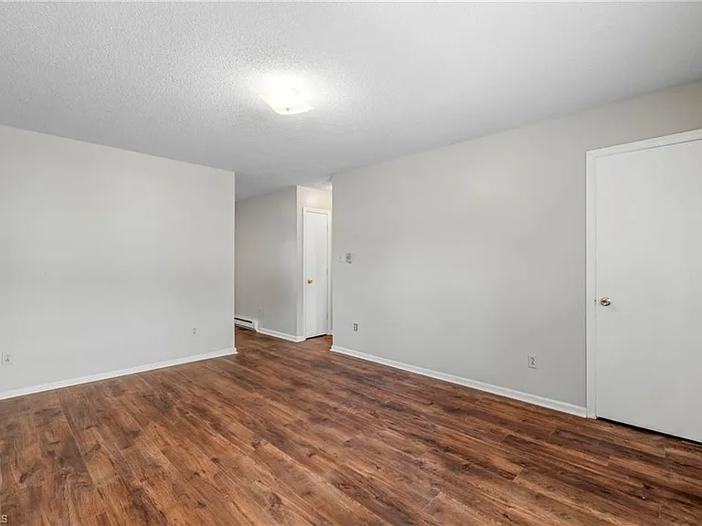 507 N 3rd Ave #I — Photo 6