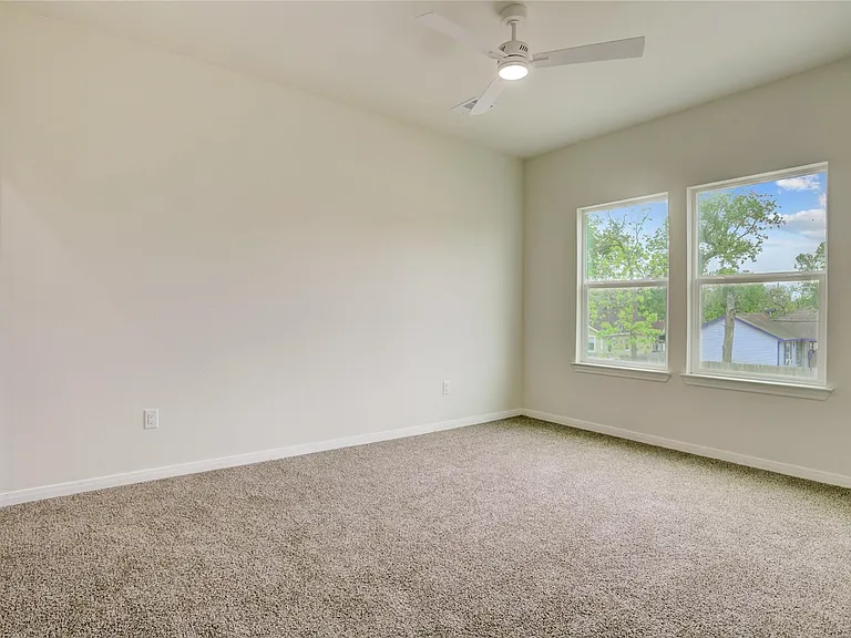 8314 Williamsdell St #A — Photo 10