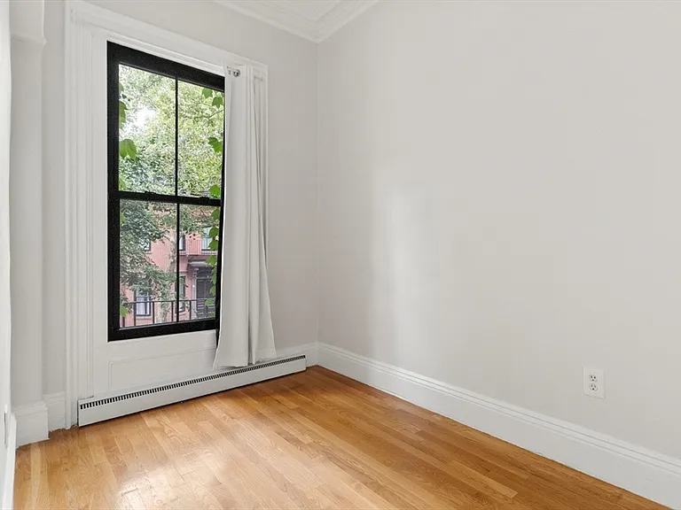 182 W Brookline St #3 — Photo 22