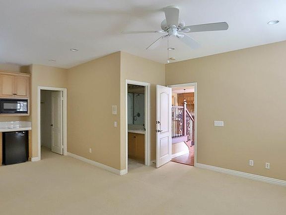5th image of 1846 W Meadowbrook Dr