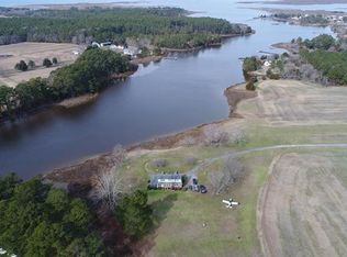 18533 Johnsons Landing Rd, Parksley, VA 23421