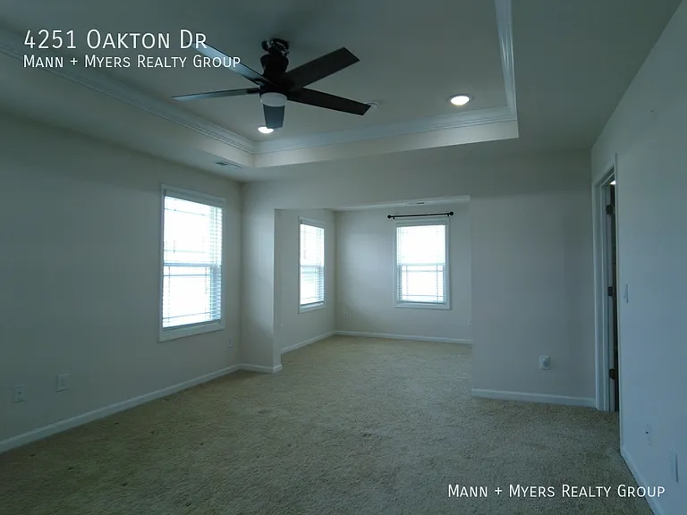4251 Oakton Dr — Photo 33