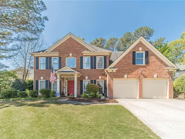 1495 Lake Heights Cir, Dacula, GA 30019