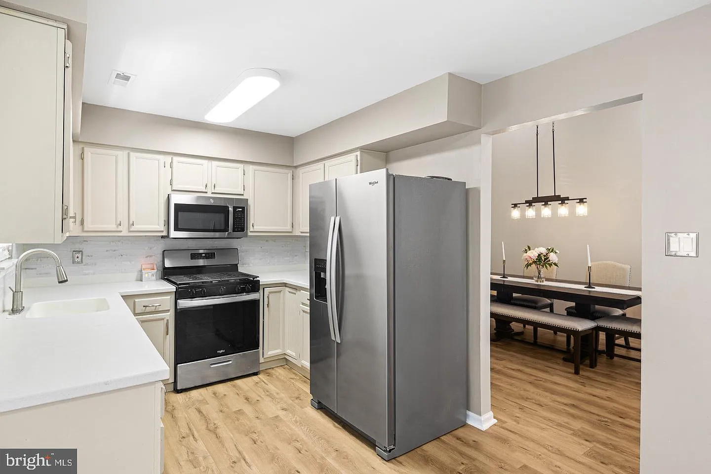 2 bed, 1448 sqft, $2,500 — Photo 4