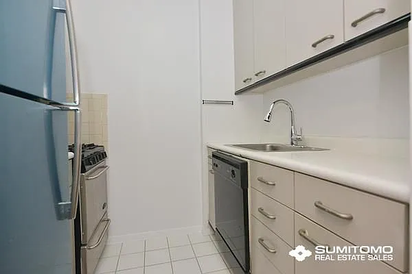 Sold by Sumitomo Real Estate Sales | media 7