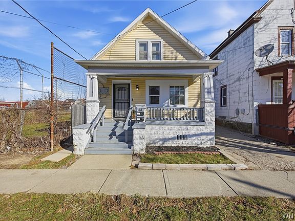 2nd image of 44 Moreland St