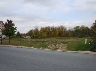 6438 Farmcrest Ln, Harrisburg, PA 17111