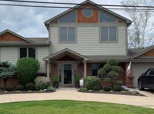 38245 Mallast St, Harrison Township, MI