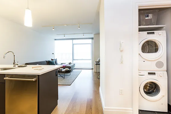 Rented by Two Trees | media 33