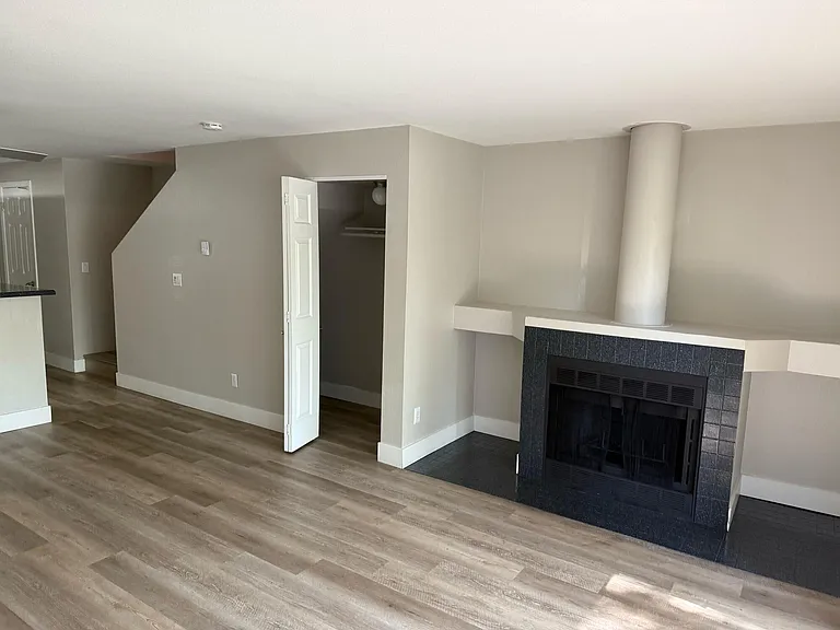 Redmond Park Apts — Photo 64
