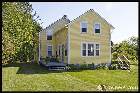 Little Compton on 7.5 Acres