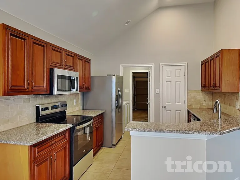 5337 Warm Springs Trl — Photo 5