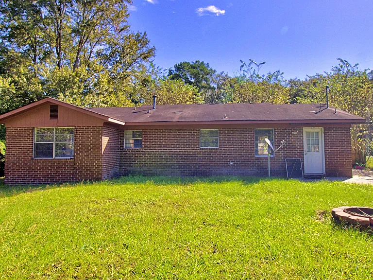 1040 Charles C Frasier Blvd — Photo 19