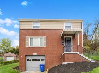 1419 Overdale Dr, Homestead, PA