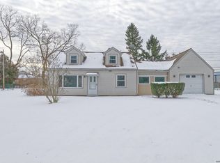 1045 Roberta Rd, Schenectady, NY 12303