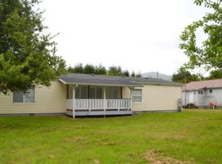 781 Nelson Rd, Forks, WA 98331