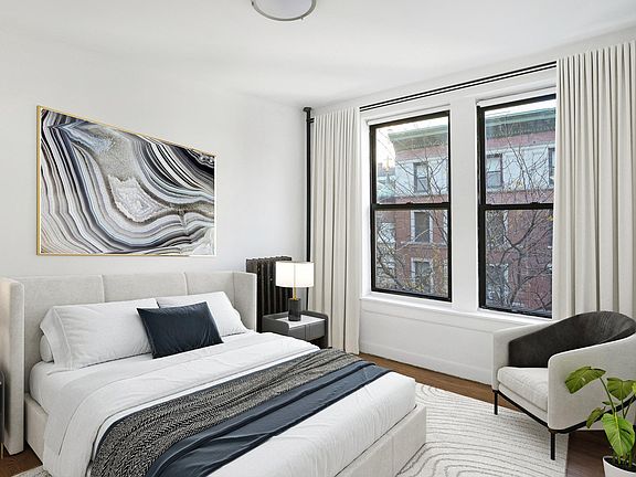 3rd image of 24 E 97th St APT 6