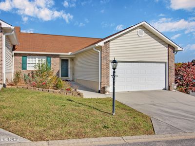 455 Executive Meadows Dr, Lenoir City, TN, 37771