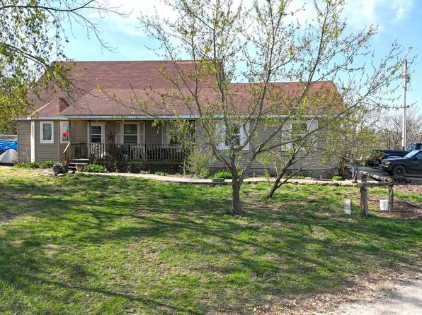 828 Burnett Road, Seymour, MO 65746