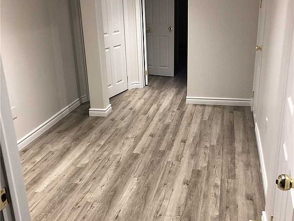 4th image of 2357 Dalebrook Dr
