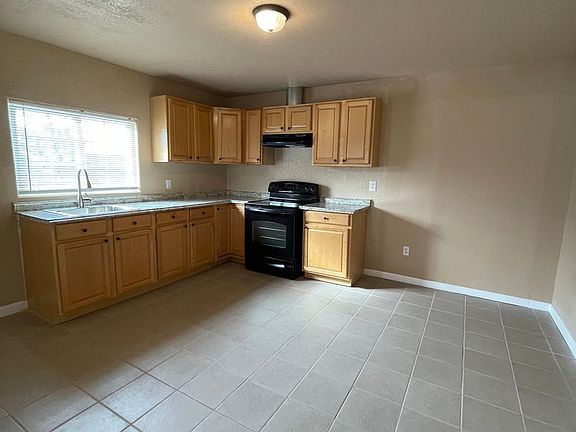 5th image of 405 N West St #A