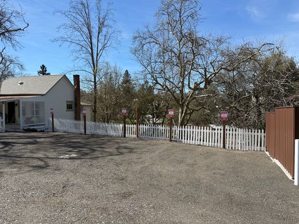 4107 Smallwood Ln