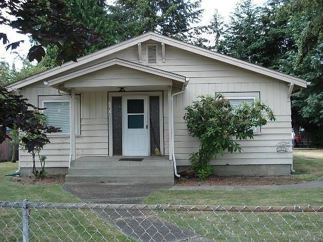 1st image of 10609 8th St E