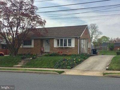 803 W Oak St, Palmyra, PA, 17078