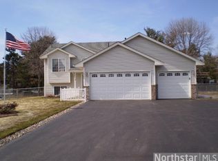 26180 Golden Ave, Wyoming, MN 55092