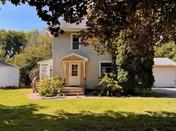 905 3rd Ave NE, Buffalo, MN 55313