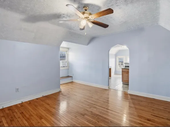 301 W 10th St Suite 3, Newport, KY 41071