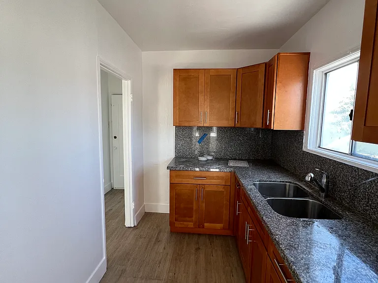 6368 Arbutus Ave #6368 — Photo 7