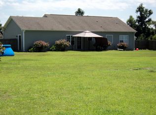 111 Hardin Dr, Maysville, NC 28555