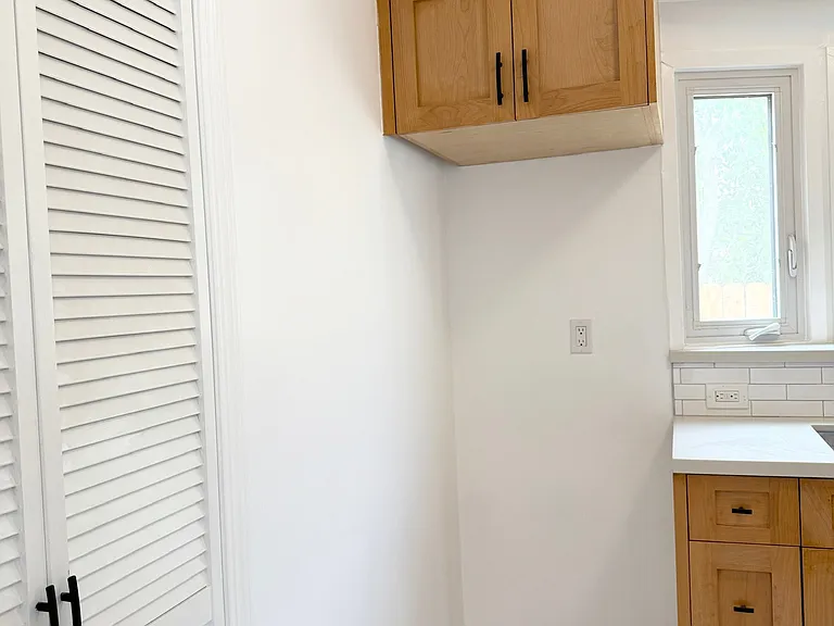 5907 Pickford St — Photo 10