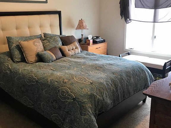 5th image of 16 Lake Ave APT 25