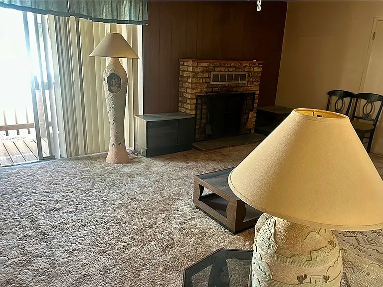 1934 Merced Dr — Photo 2