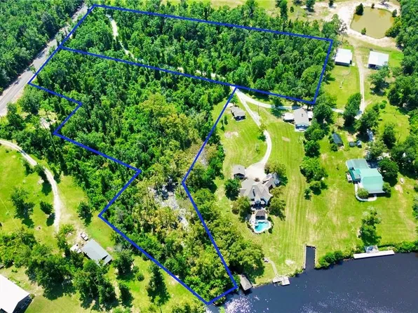 851 Baker Rd, Westlake, LA 70669
