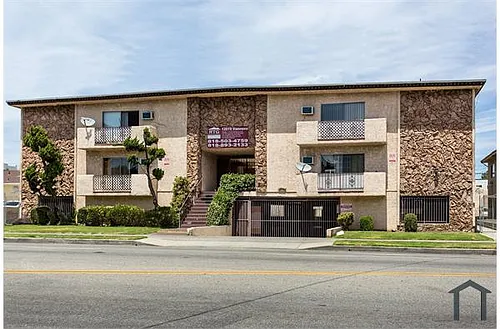 12019 Vanowen St Photo 1