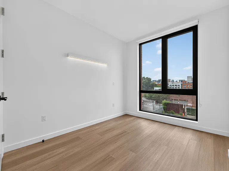 1010 Pacific St #512 — Photo 6