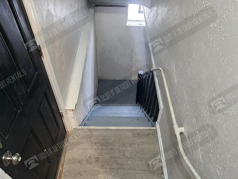 15000 Mayfield St — Photo 25